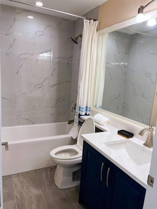 Brand New Luxury 2-Bedroom Townhouse. Duncan Exterior foto