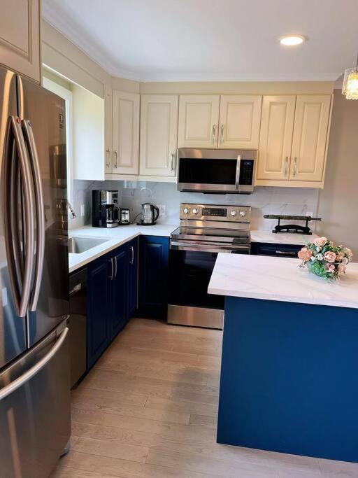 Brand New Luxury 2-Bedroom Townhouse. Duncan Exterior foto